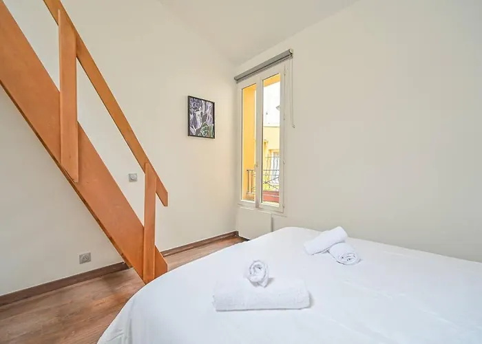 Le Duplex Coeur De Montmartre # Confort Et Charme - Proche Sacre-Coeur Париж