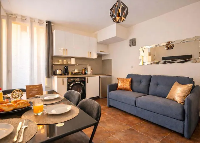 Le Duplex Coeur De Montmartre # Confort Et Charme - Proche Sacre-coeur Lejlighed